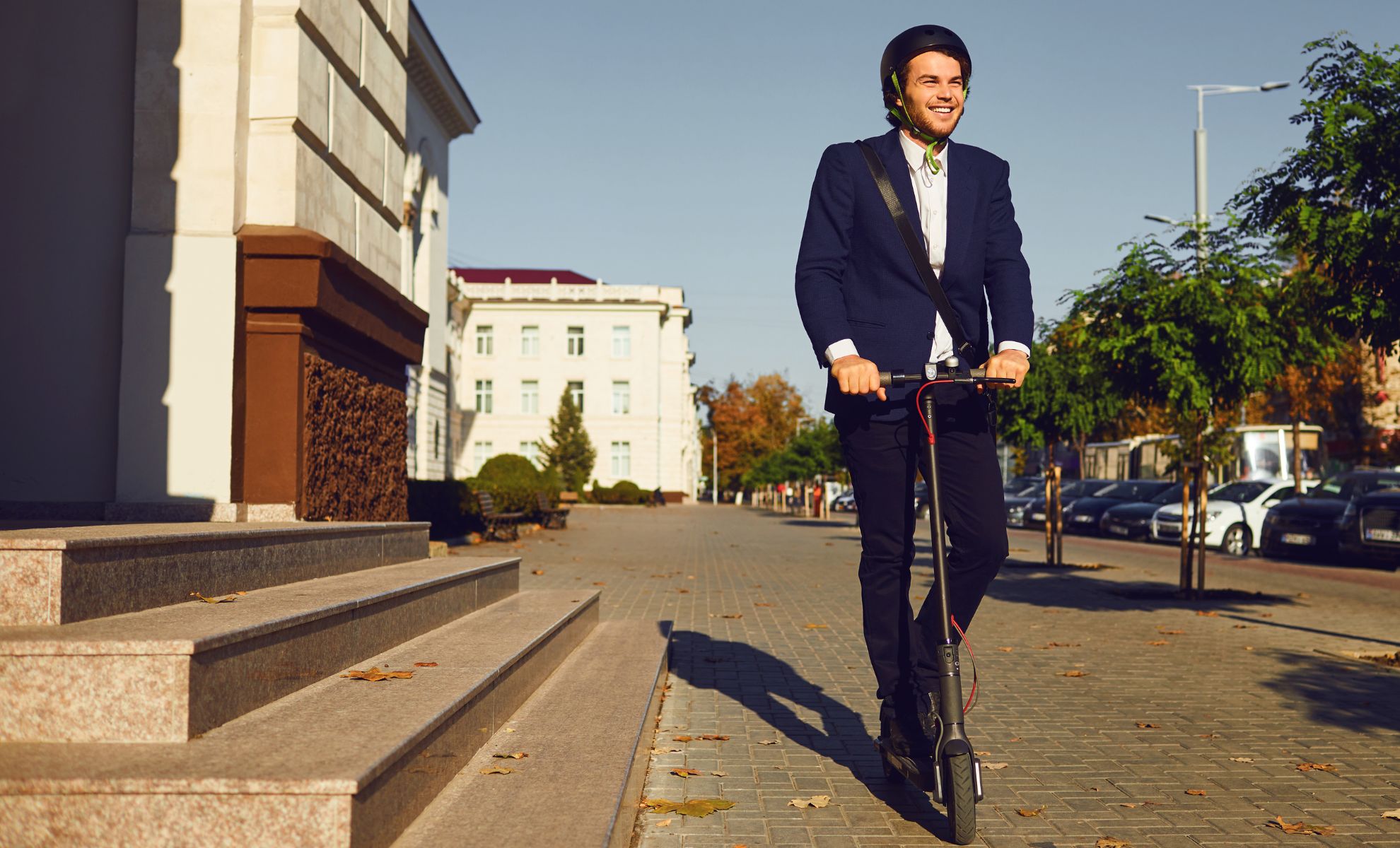 Casque de trottinette électrique