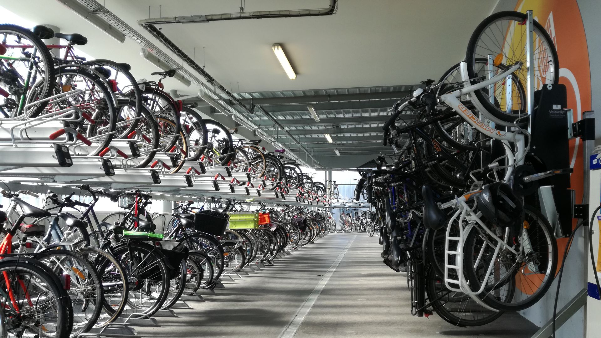 Les parkings à vélos verticaux